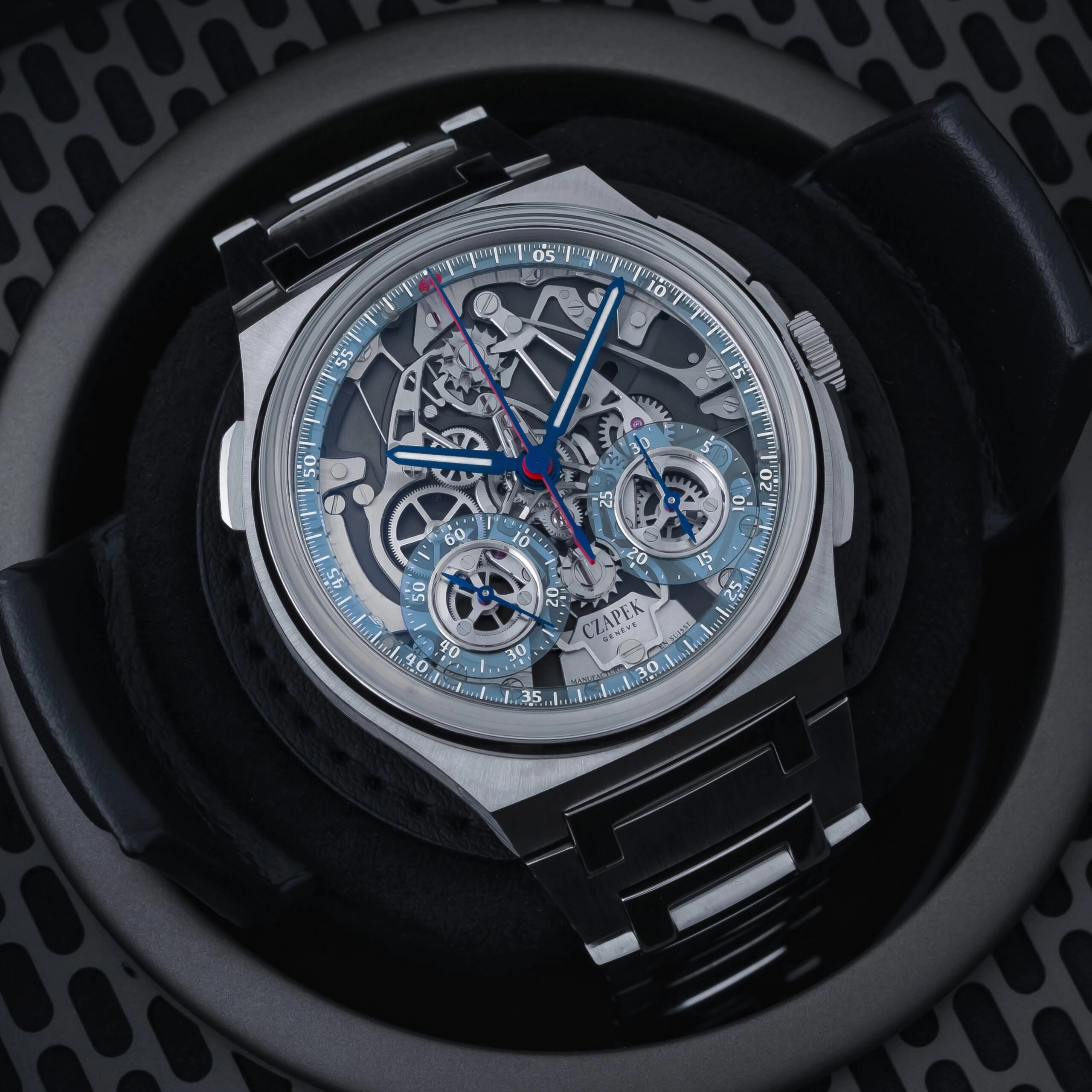 Vive La Révolution: The Czapek Anarctique Rattrapante "Ice Blue" 