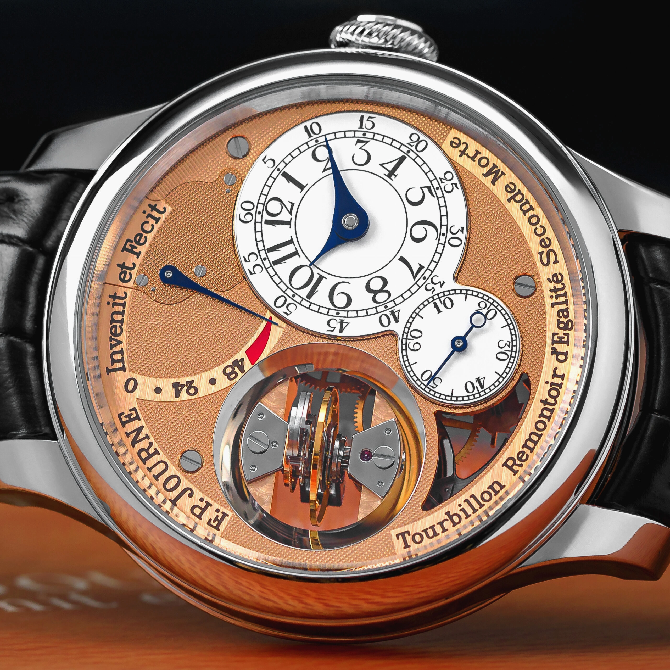 Independent & Innovative: The F.P. Journe Tourbillon Souverain Vertical