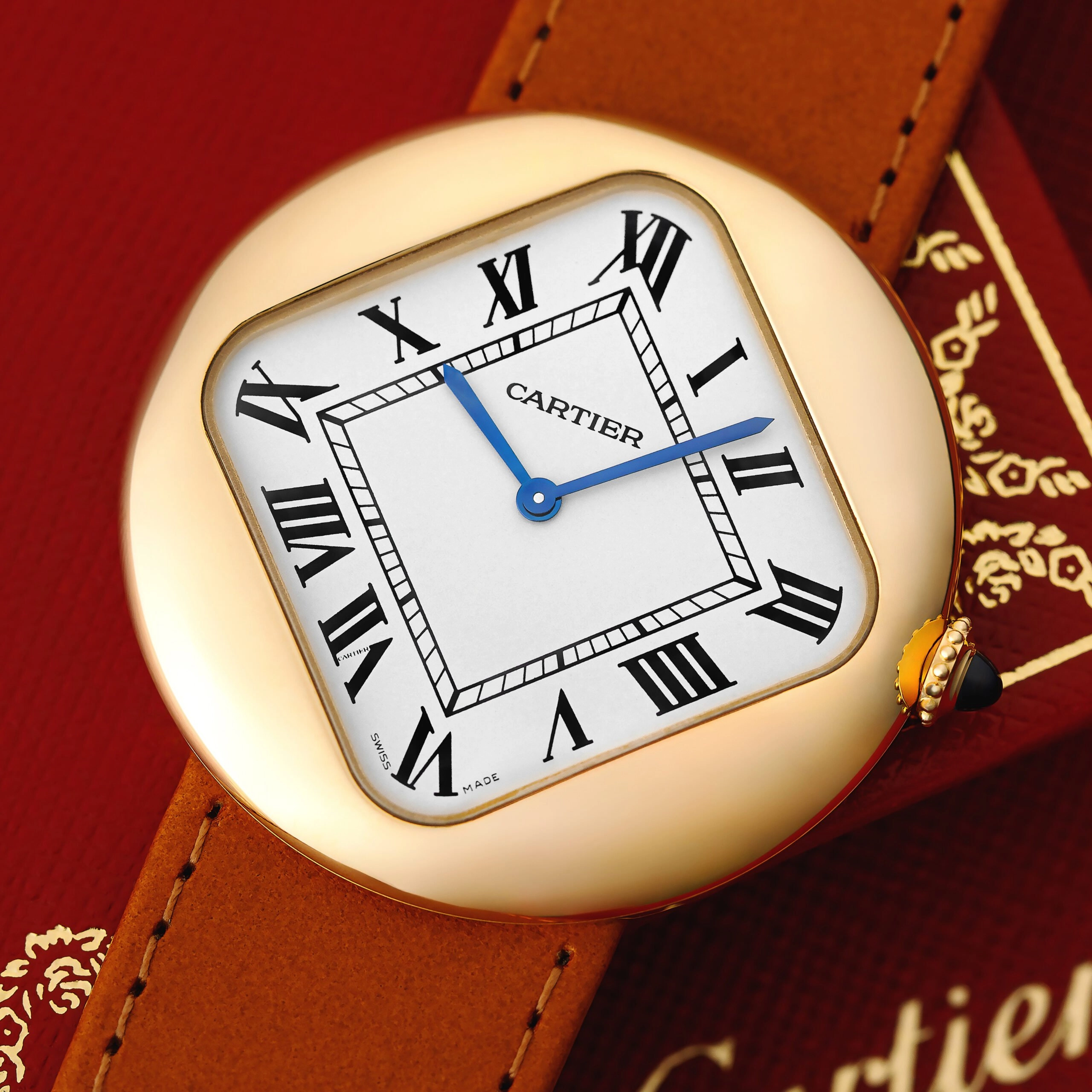 Suave and Svelte: A Swinging 60’s Icon, the Cartier Pebble Ref. WGPB0003