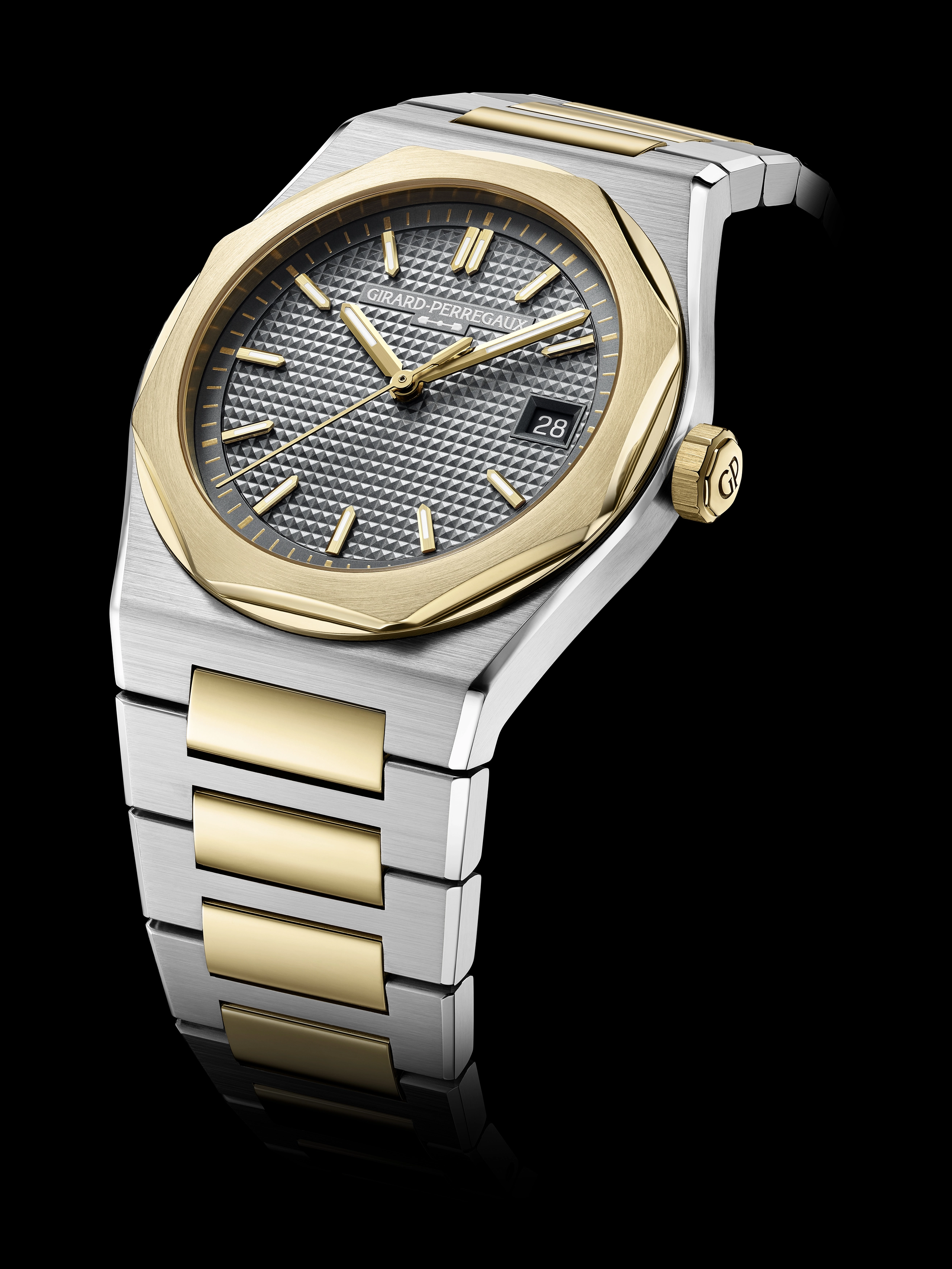 Featured image for Why Everyone's Suddenly Obsessed with Two-Tone Again