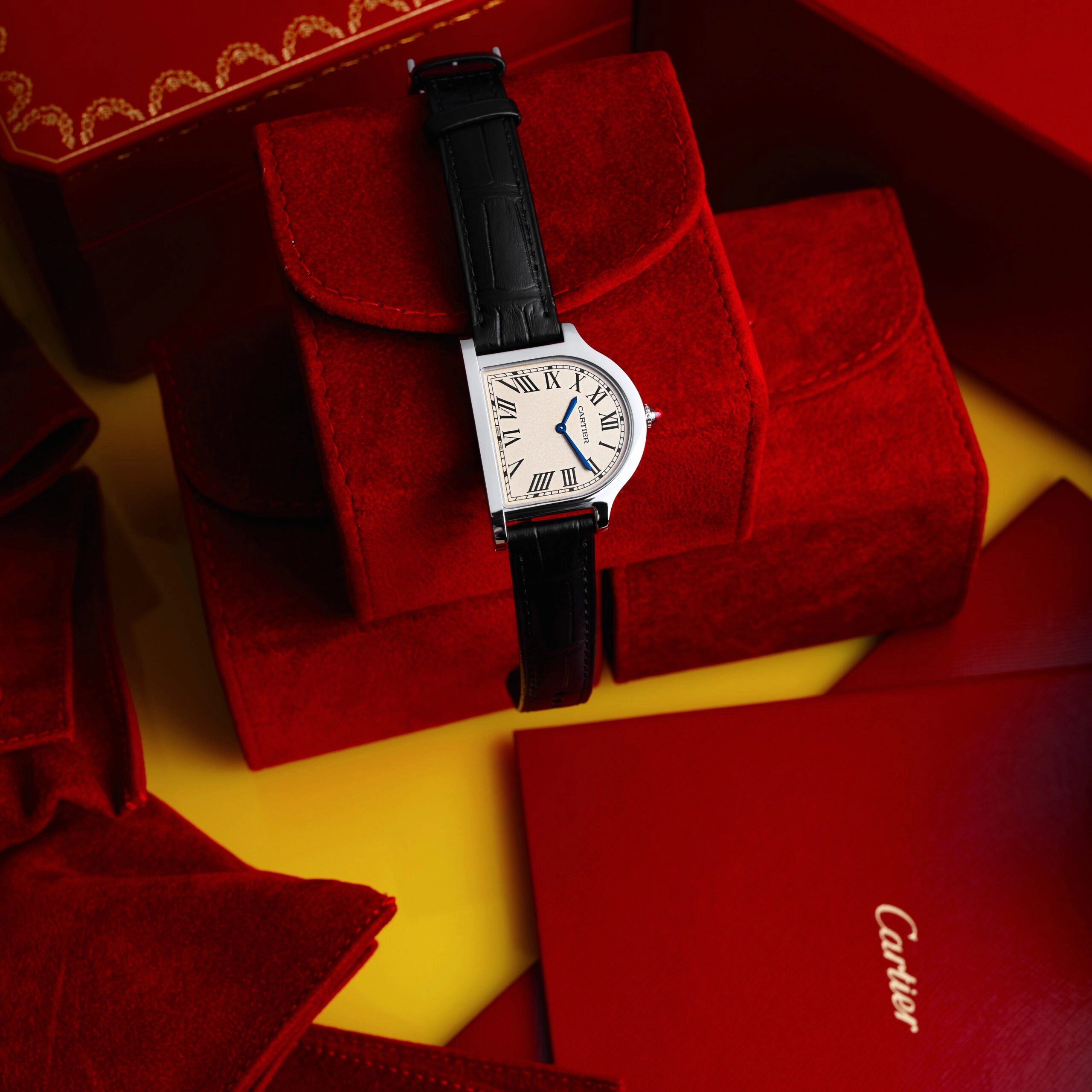 Ring My Bell: The Cartier Privé Collection Cloche de Cartier