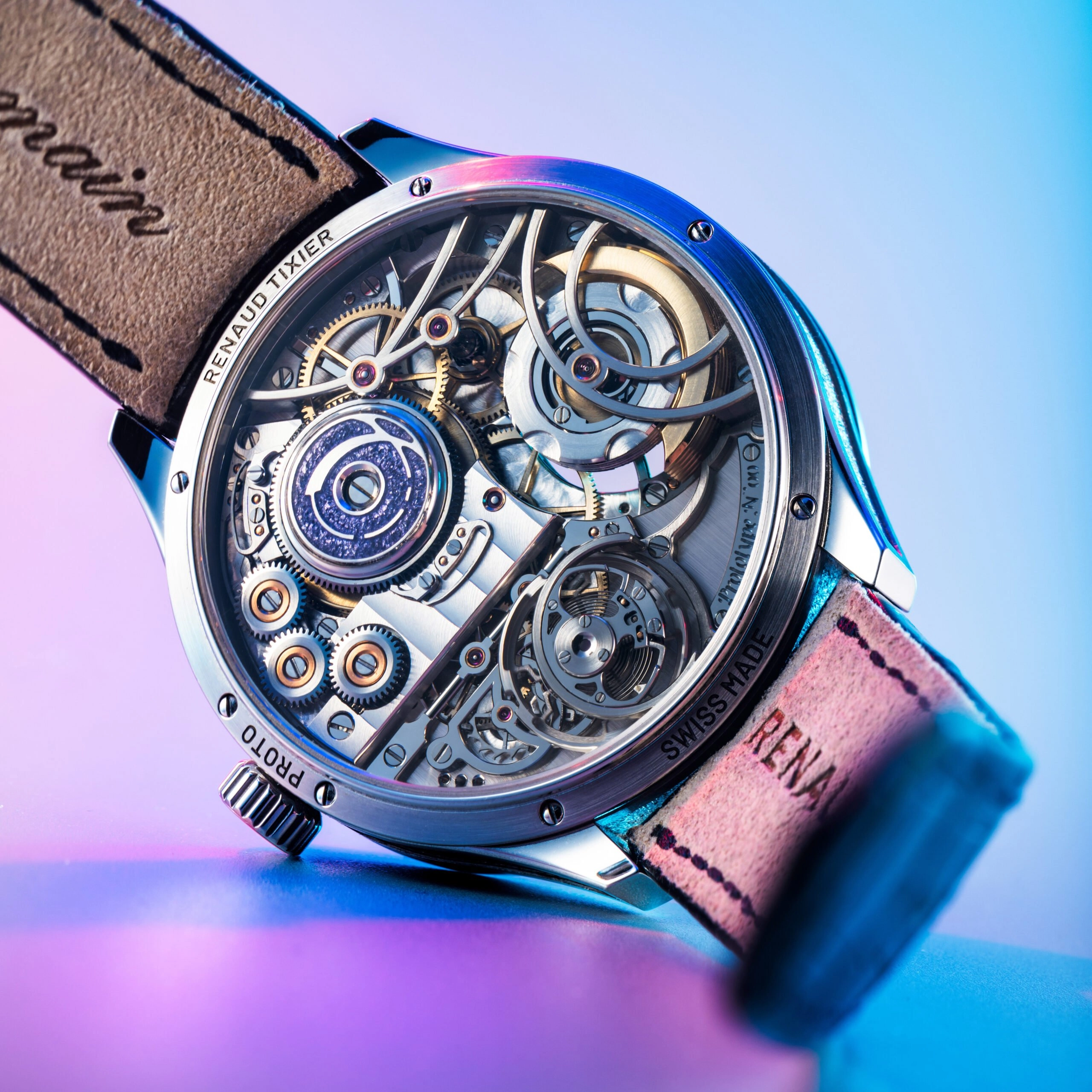 How To Level Up Your Watch Photography Without Breaking the Bank 