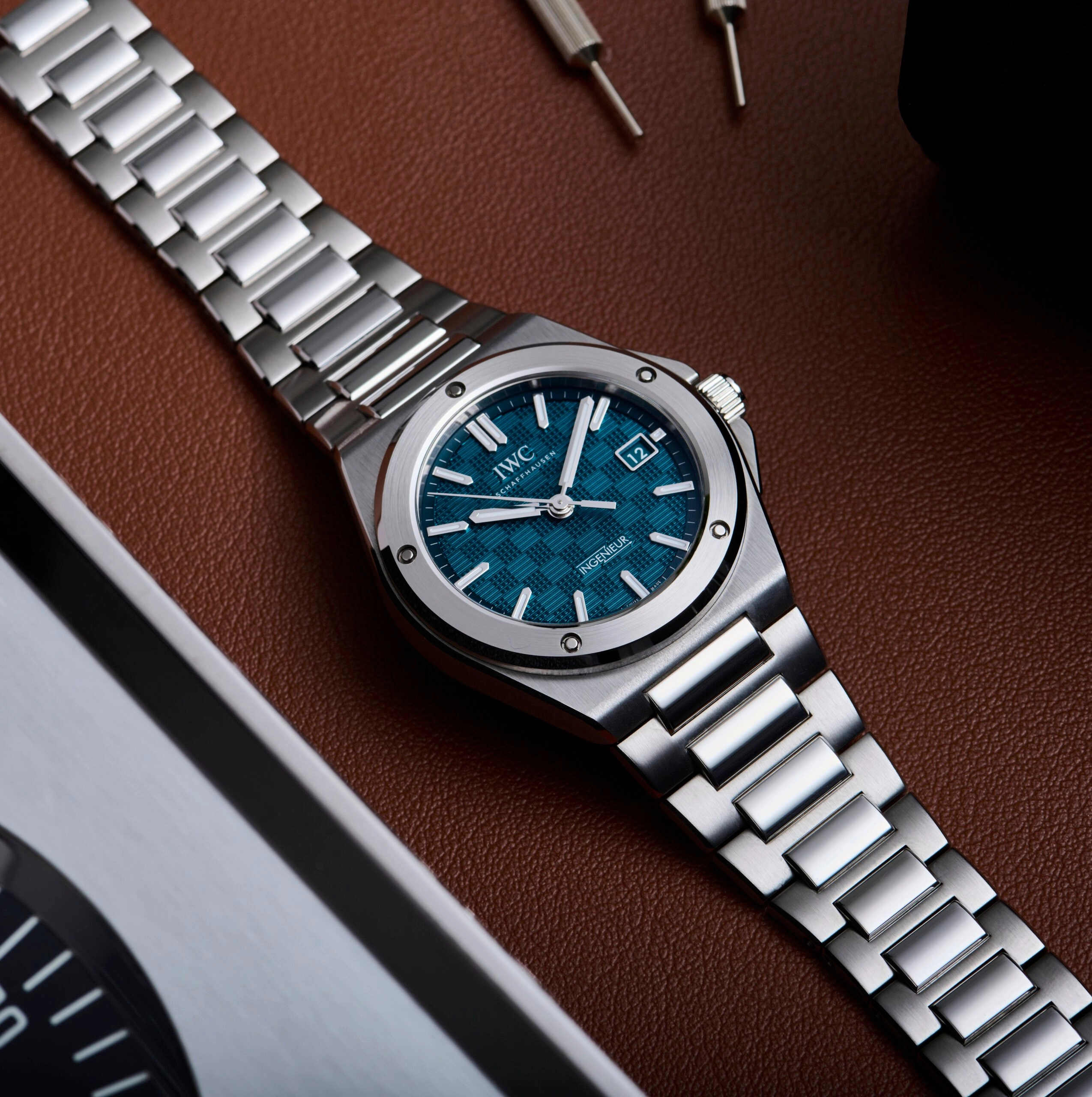 On the Genta Bandwagon: The IWC Ingenieur Automatic 40