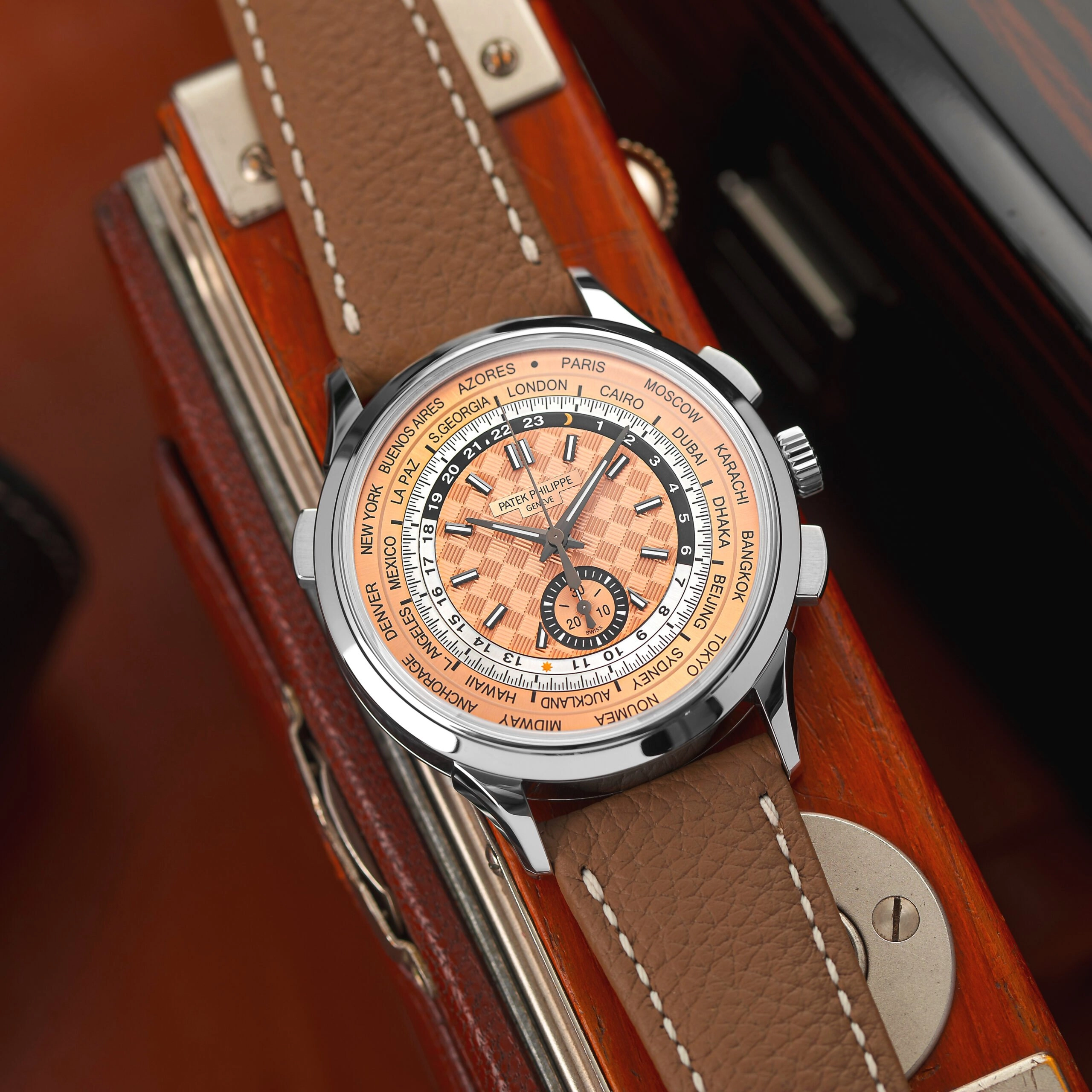 15 Best Salmon Dial Watches