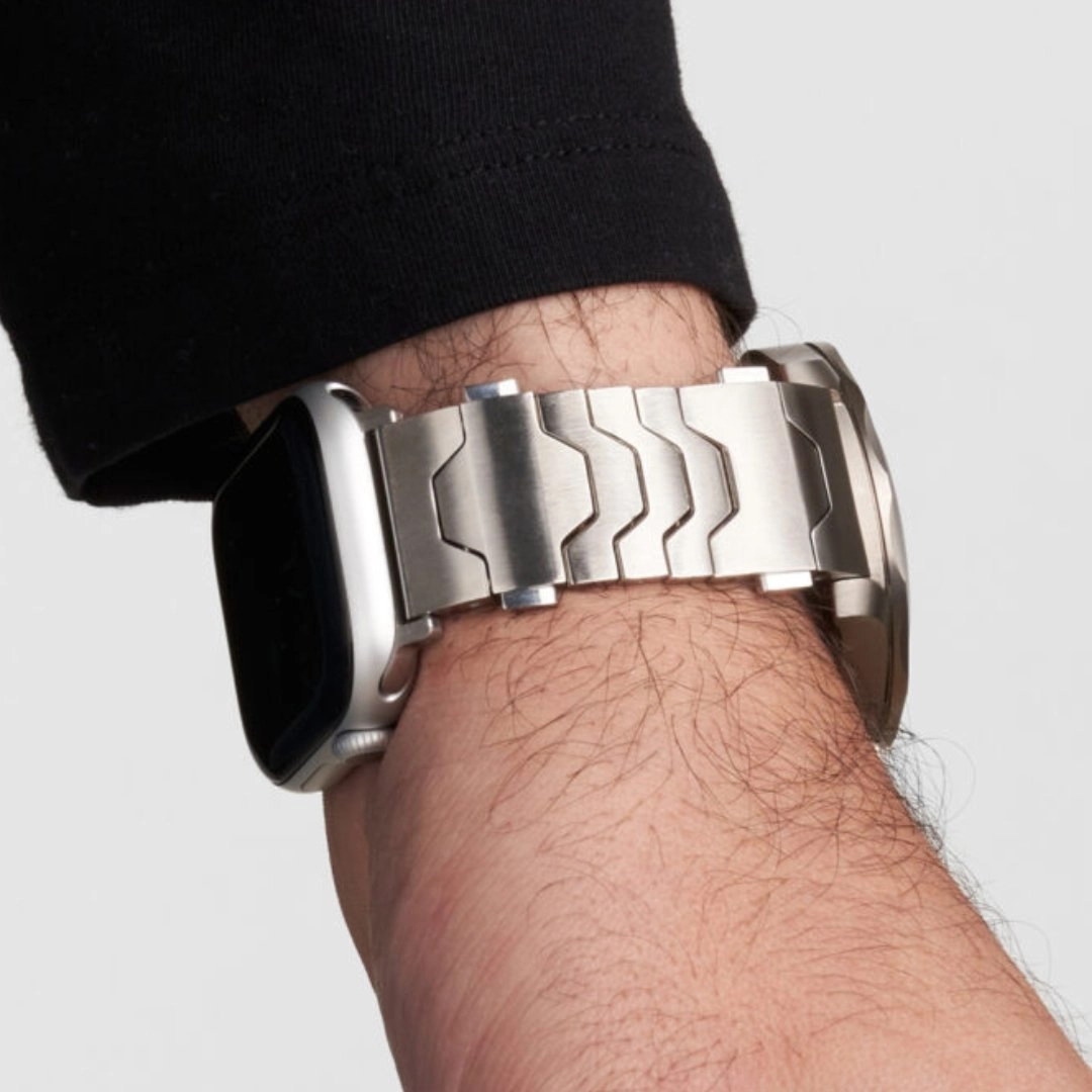 Can a Dual-Watch Bracelet Change the Watch Industry?